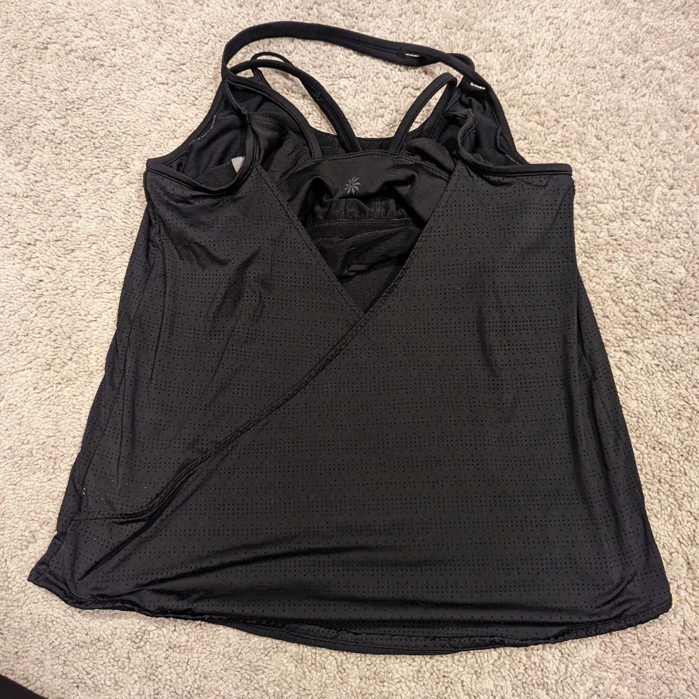 Athleta large top